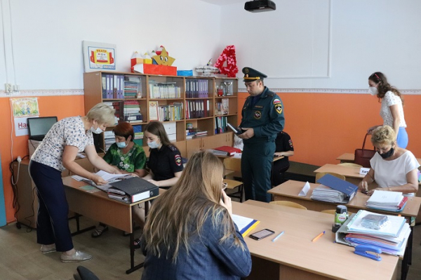  В Иркутском районе началась приемка образовательных учреждений к новому учебному году 
